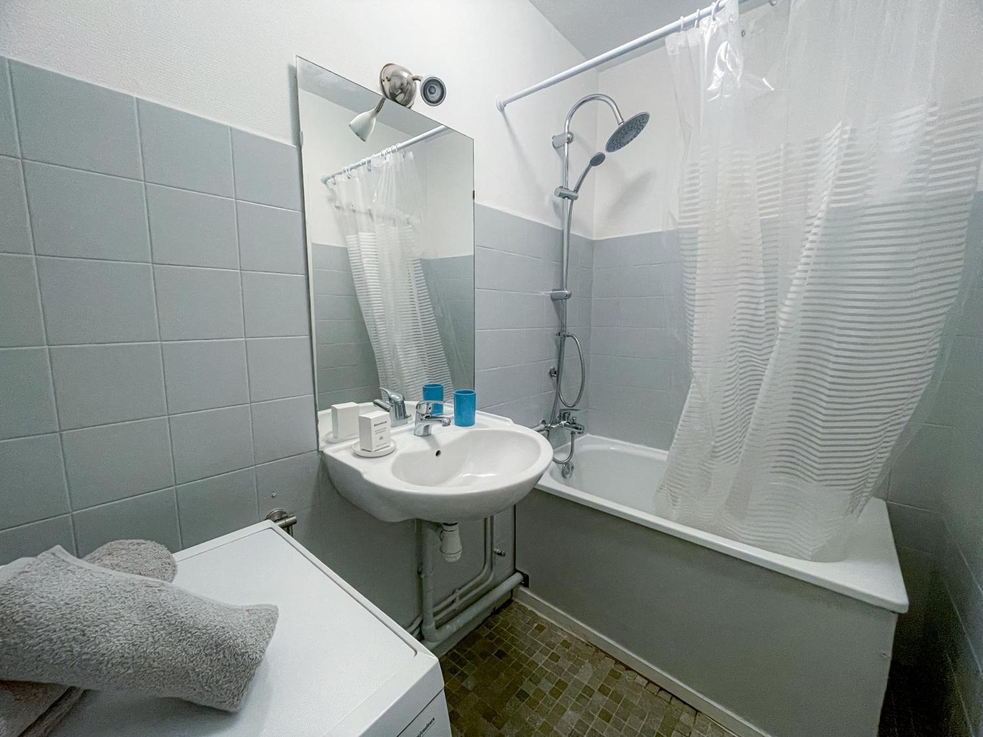 Meeting House - Spacieux T4 A Saint Cyprien Apartment